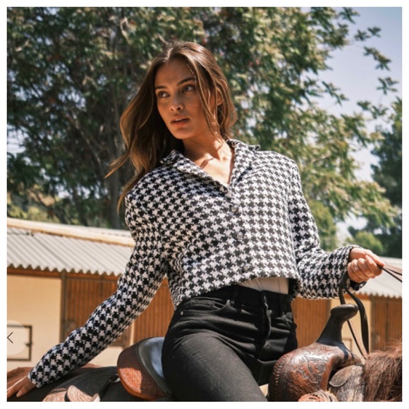 25 Fabulous Houndstooth Tweed Crop Jacket - Picture 4 of 5